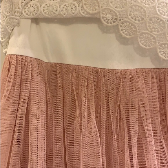 Tulle And Lace Dress - Picture 5 of 5